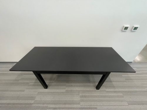 black dining table 4